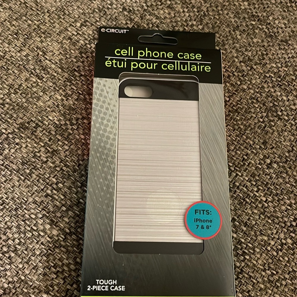 E-circuit IPhone 7 or 8 cell phone case. Brand new in box. Never used.